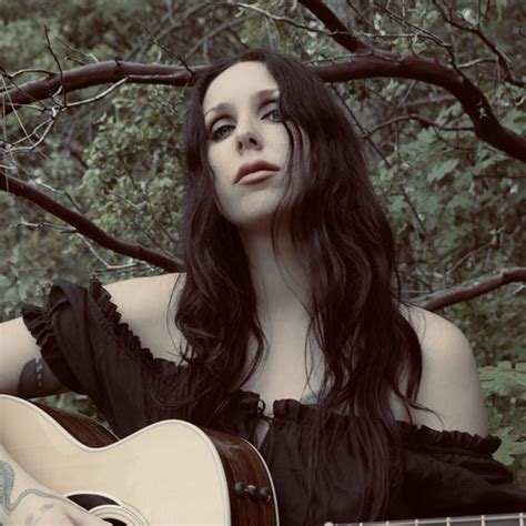 chelsea wolfe house of metal traduzione|Testi con traduzione di Chelsea Wolfe .